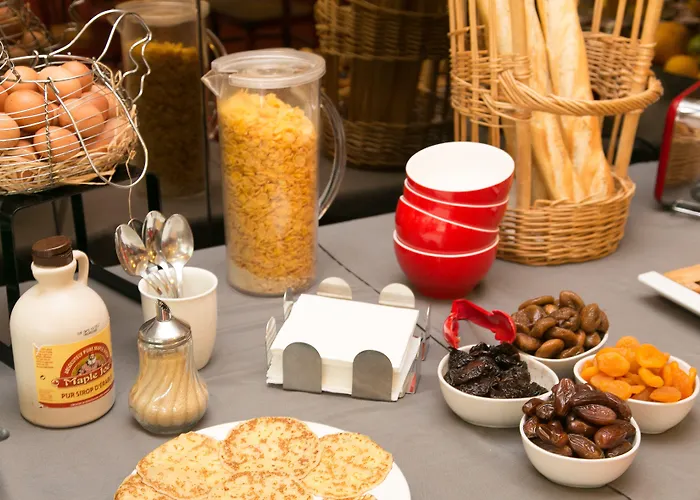 Отель Brit Bordeaux Aeroport - Le Soretel 3*