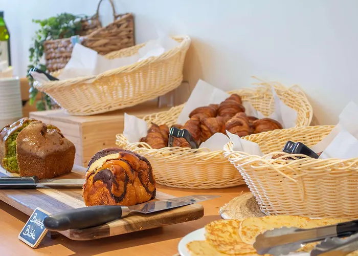 Отель Brit Bordeaux Aeroport - Le Soretel 3*