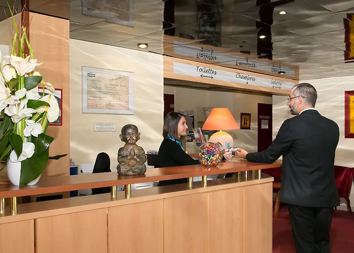 Brit Bordeaux Aeroport - Le Soretel 3* Мериньяк